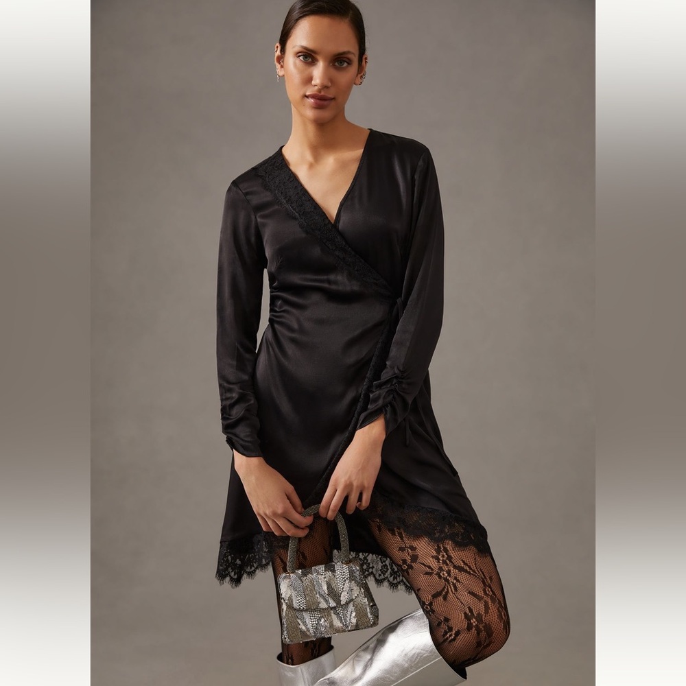 NWT Anthropologie Lace Trimmed Wrap Dress, Size Small - Picture 10 of 10